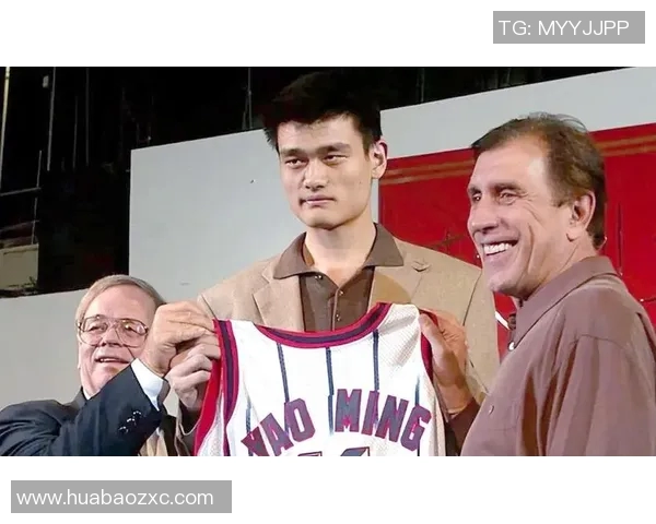 姚明传奇再续大姚明123背后的故事与篮球梦想的追寻 姚明传奇再续大姚明123背后的故事与篮球梦想的追寻