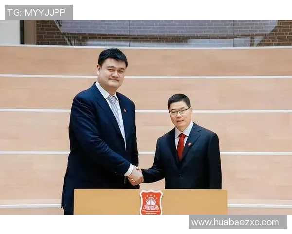 姚明在Unine视频中分享篮球人生与团队精神的精彩瞬间 姚明在Unine视频中分享篮球人生与团队精神的精彩瞬间