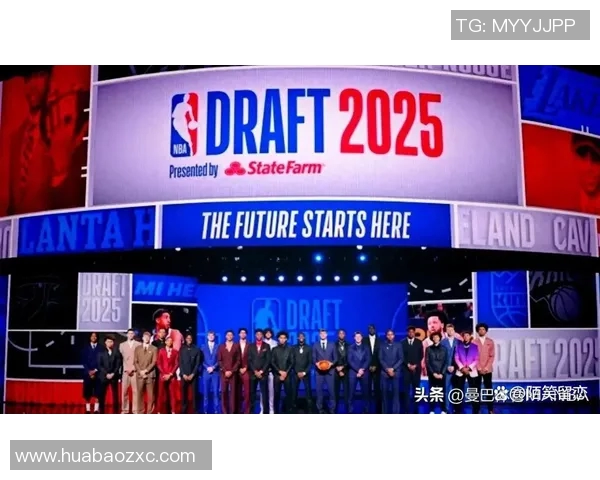 姚明与肖华深入探讨篮球发展与中美体育交流的未来展望 姚明与肖华深入探讨篮球发展与中美体育交流的未来展望